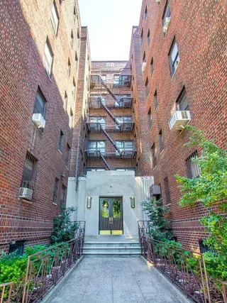 303 East 37th Street