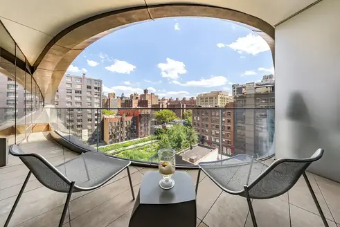 Private balcony with High Line views