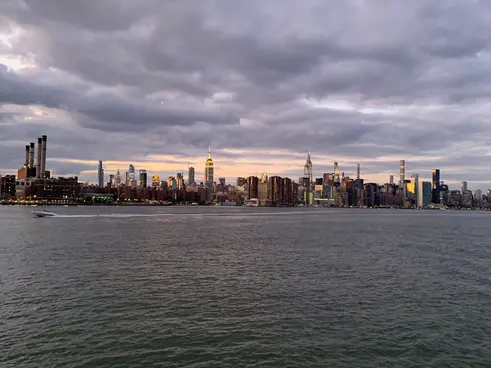 Manhattan skyline views