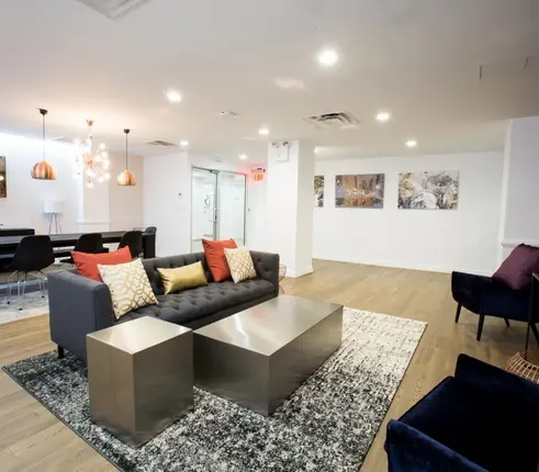Resident lounge at 41 Park Ave