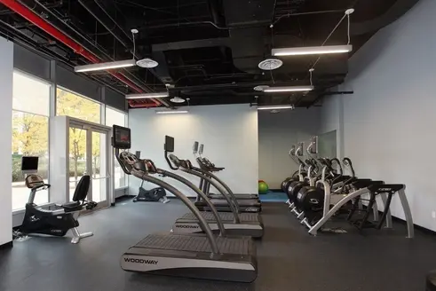 33 West End Ave fitness center
