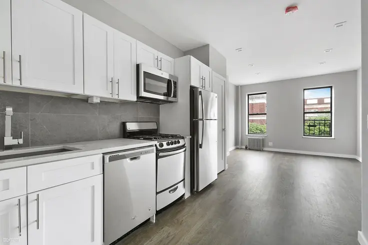 Renovated apartments have debuted at 228 East 116th Street, a 6-story prewar rental building in East Harlem. (Image via Citi Habitats)