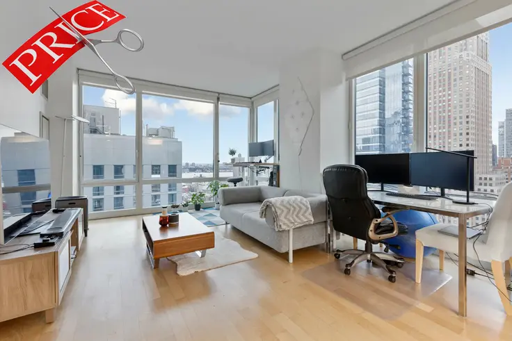 The Platinum, #2701, recently reduced to $1.399 million (Compass)