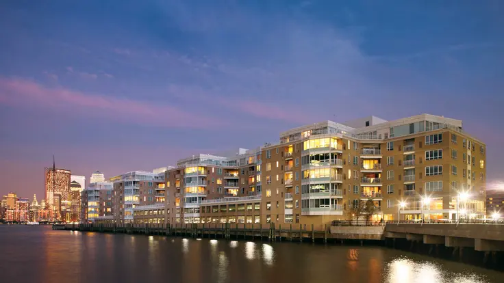 The Pier Apartments at 1 Harborside Place in Jersey City sit directly on a waterfront pier. (Image via Equity Residential)