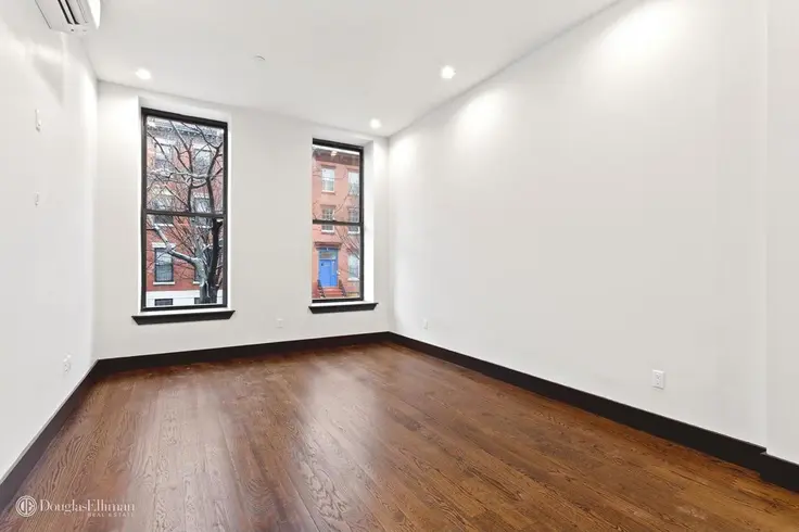 42 West 126th Street rental interior