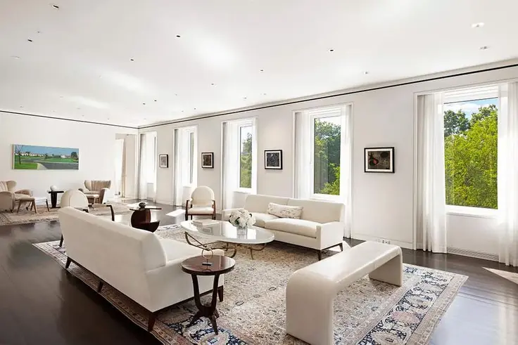944 Fifth Avenue, #5FL, the past week's highest-priced sale (Sotheby's International Realty)