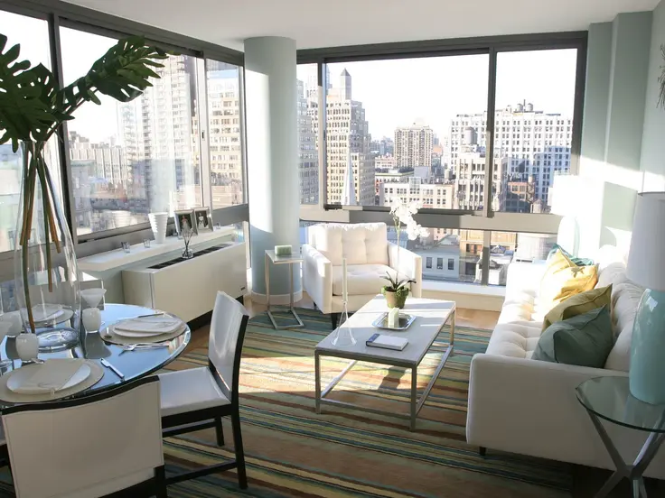 Inside the residences at Tower 31 at 9 West 31st Street in Midtown West (Image via Tower31.com)