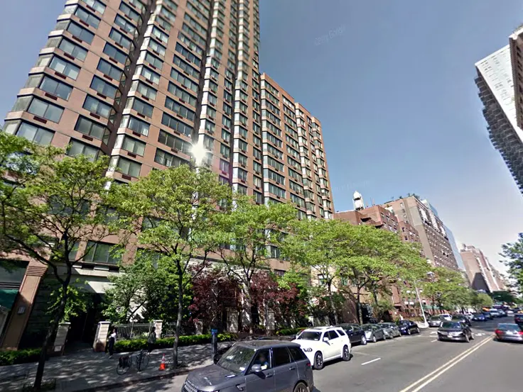 The Lucerne at 350 East 79th Street on the Upper East Side (Image via Google)