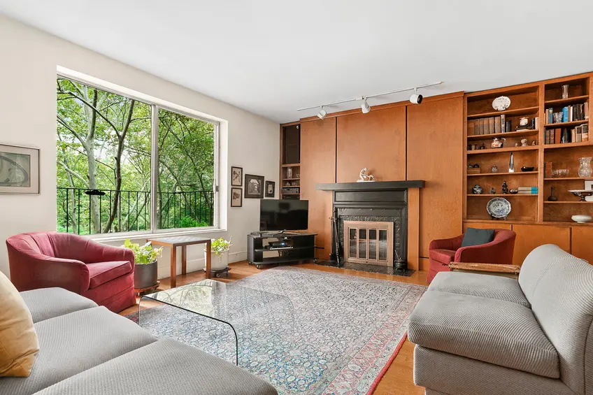 At these prices, it is possible to raise a family in Manhattan. (333 East 41st Street, Unit 4CB via Compass)
