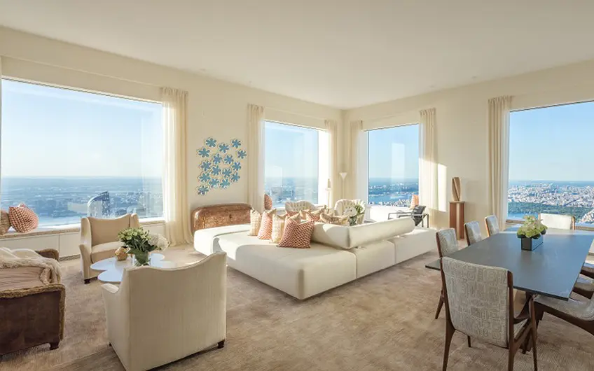 The 86th floor penthouse model is designed by internationally acclaimed interior designer Robert Couturier. Image by DBOX.