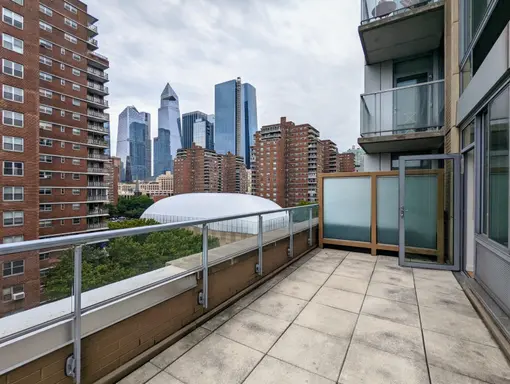 Chelsea Park, 260 West 26th Street, #9G