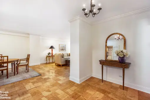 The Savoy, 111 East 85th Street, #18A