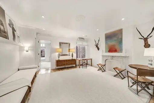 59 East 75th Street, #4B