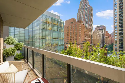 515 East 72nd Street, #8K