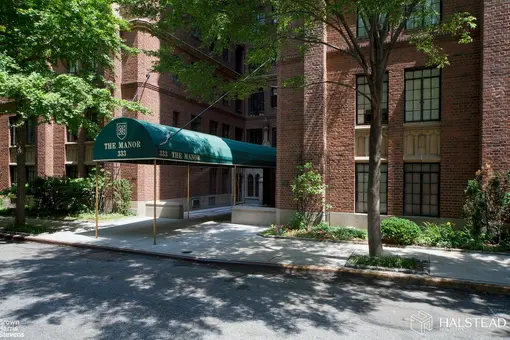 The Manor, 333 East 43rd Street, #115