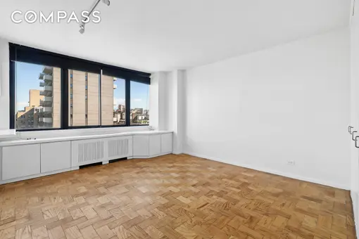 Channel Club, 455 East 86th Street, #19D