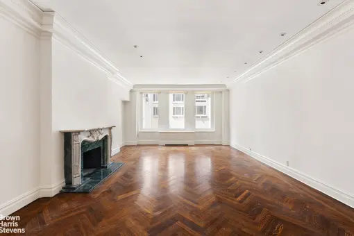 480 Park Avenue, #8G