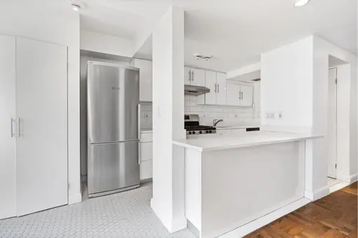 136 East 56th Street, #12C