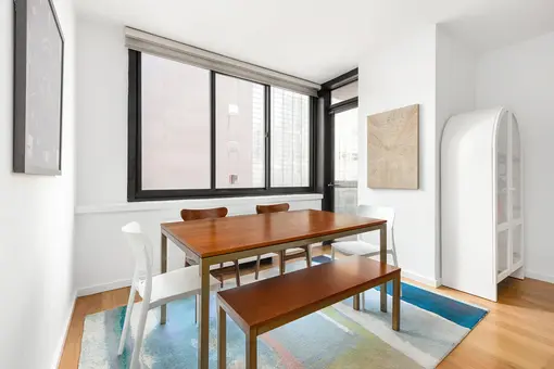 515 East 72nd Street, #5J