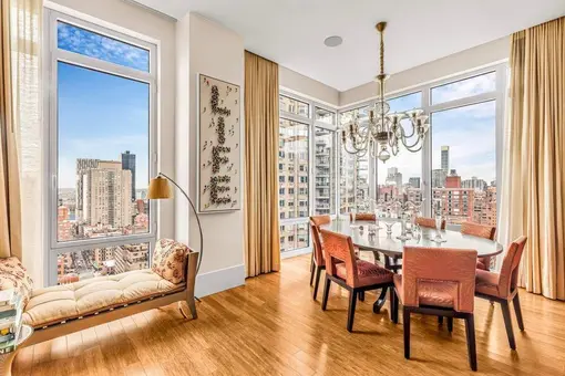 Casa 74, 255 East 74th Street, #21A