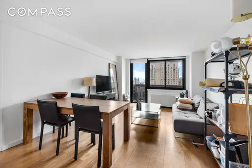 515 East 72nd Street, #26E