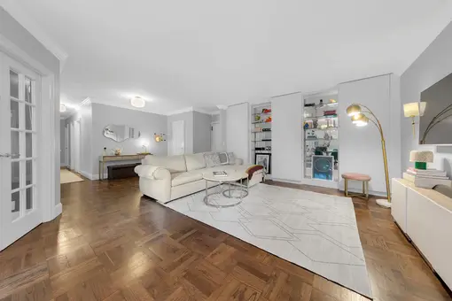 205 East 63rd Street, #7D