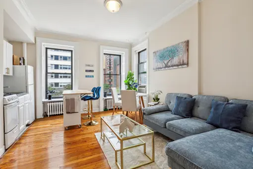 300 East 69th Street, #3W