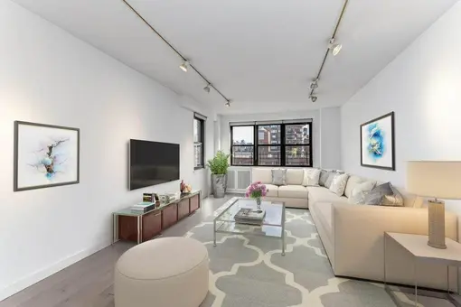 301 East 63rd Street, #16DE