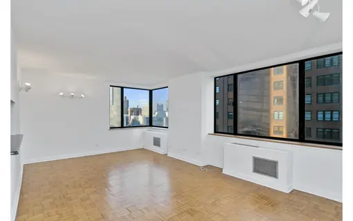 The Beaumont, 30 West 61st Street, #11D