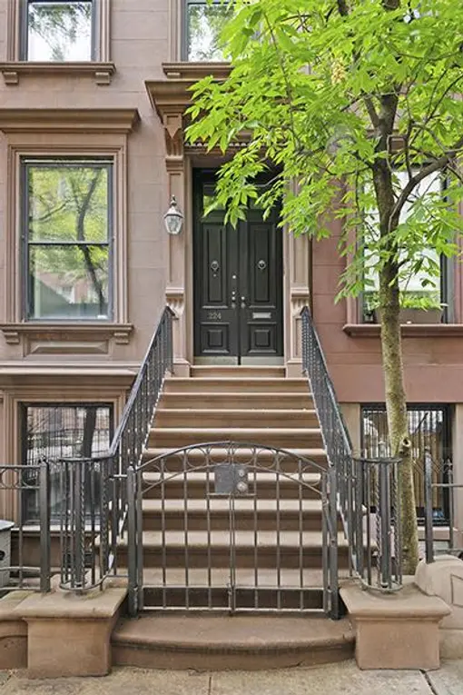 224 East 50th Street, 