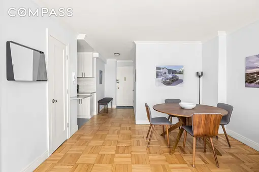 150 East 61st Street, #3K