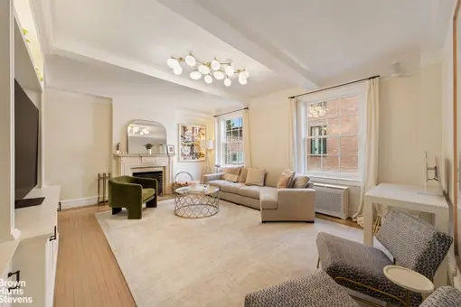 35 West 9th Street, #4C