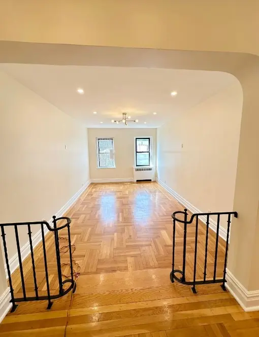 340 East 66th Street, #6K