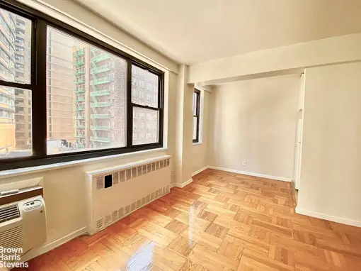 Timston, 250 East 39th Street, #6D