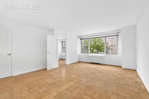 150 East 61st Street, #6A