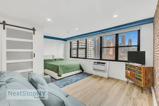 235 East 57th Street, #17A