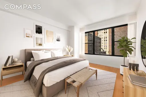 Trafalgar House, 120 East 90th Street, #8H