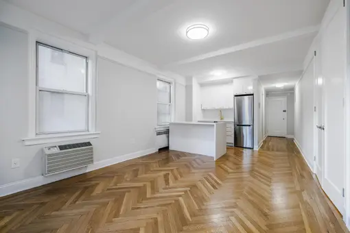 400 East 59th Street, #14H