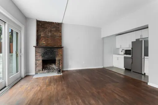 309 West 29th Street, #3R