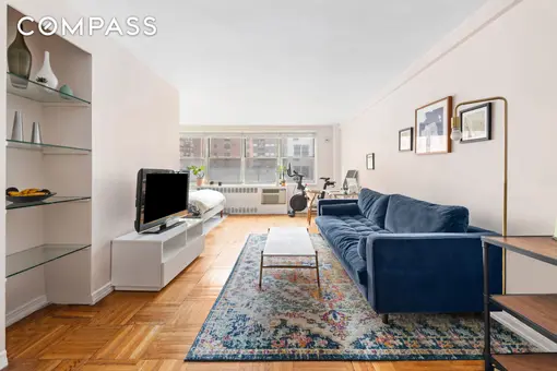 310 East 70th Street, #7G