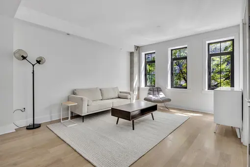 253 East 7th Street, #2A