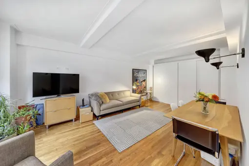 227 East 57th Street, #3C