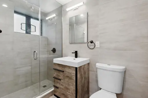 1433 East 52nd Street, #2A