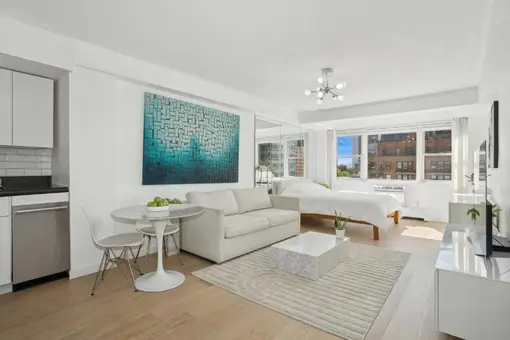 320 East 54th Street, #10A