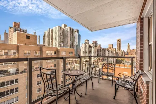 Sherman Tower East, 363 East 76th Street, #14M