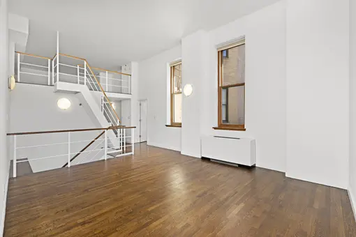 Rutherford Place, 305 Second Avenue, #304