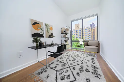 425 East 84th Street, #2B