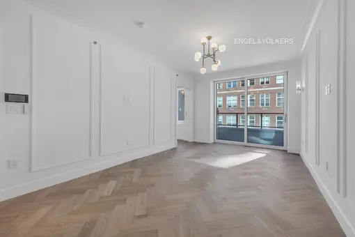 126 East 86th Street, #11A