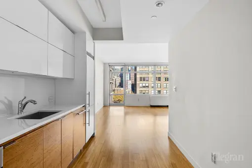 303 East 33rd Street, #10B