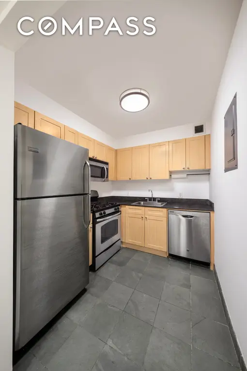 The Vantage, 308 East 38th Street, #3F